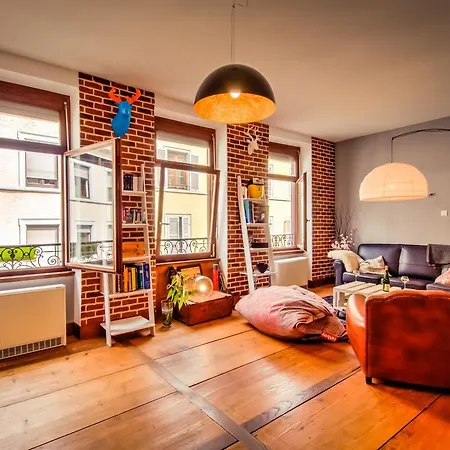 Clublord - Atypical Flat Next To City Center *